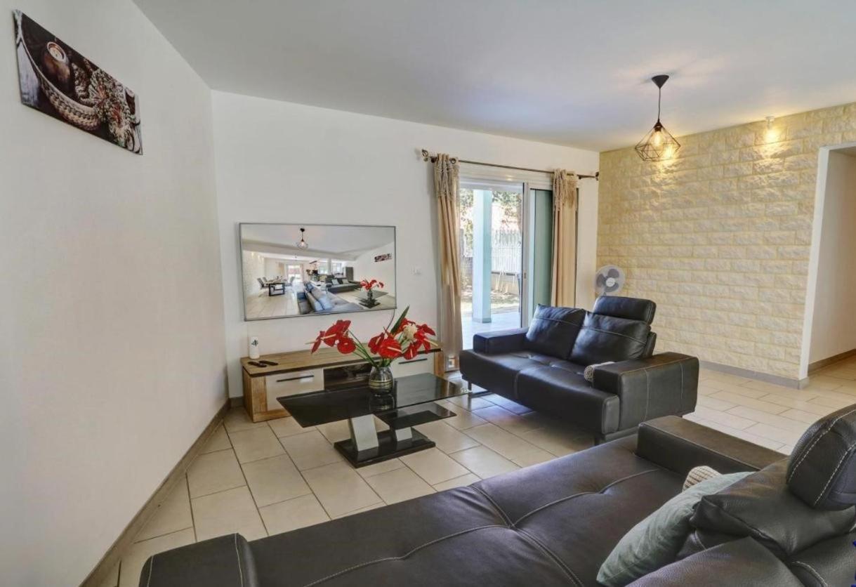 Charme Du Nord 2 Apartman Sainte-Clotilde Kültér fotó